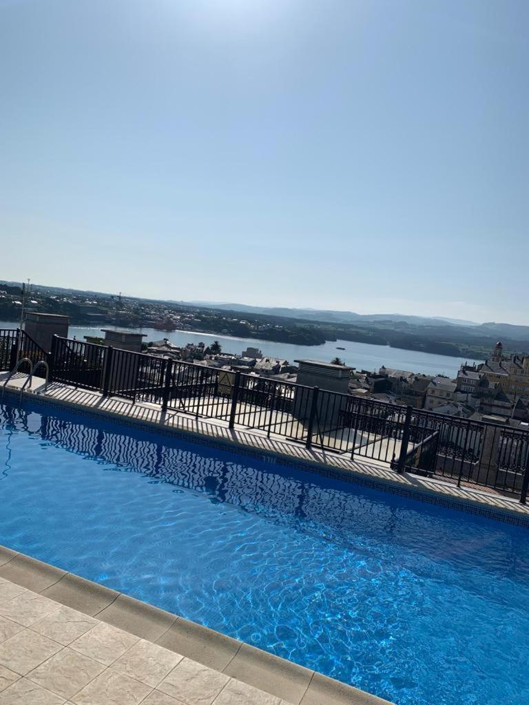 Moderno Piso Con La Mejor Terraza De Ribadeo Y Vistas Maravillosas Exteriör bild